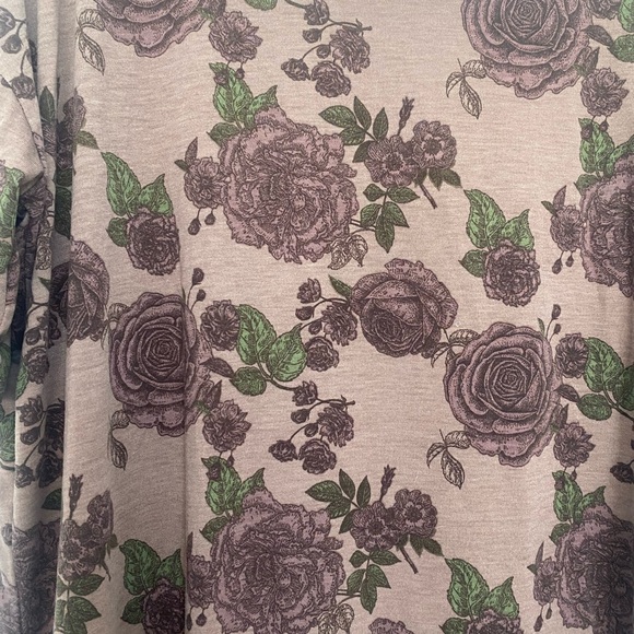 LuLaRoe rose print Irma tunic - Picture 2 of 4